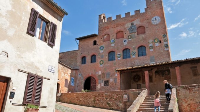 Palazzo Pretorio