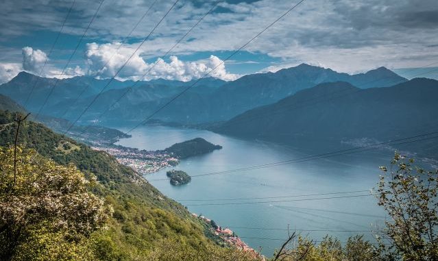 Lago di Como met Isola Comacina